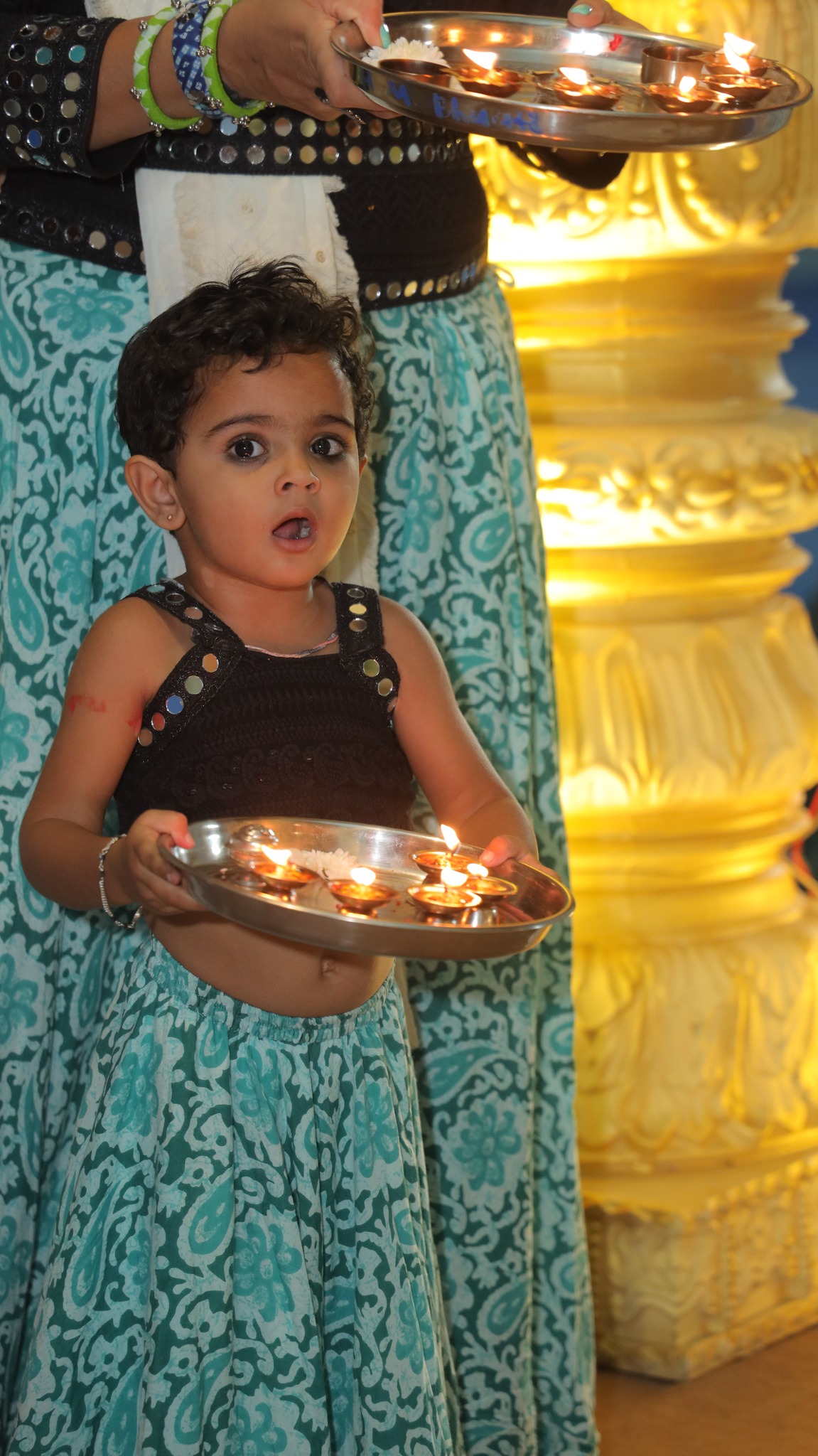 તા.૦૭-૧૦-૨૦૨૪ ના રોજ બારડોલીના લોટસ ગ્રુપ ખાતે નવરાત્રી ઉત્સવ ૨૦૨૪ નો ૫ મો દિવસ ઉજવાયો.